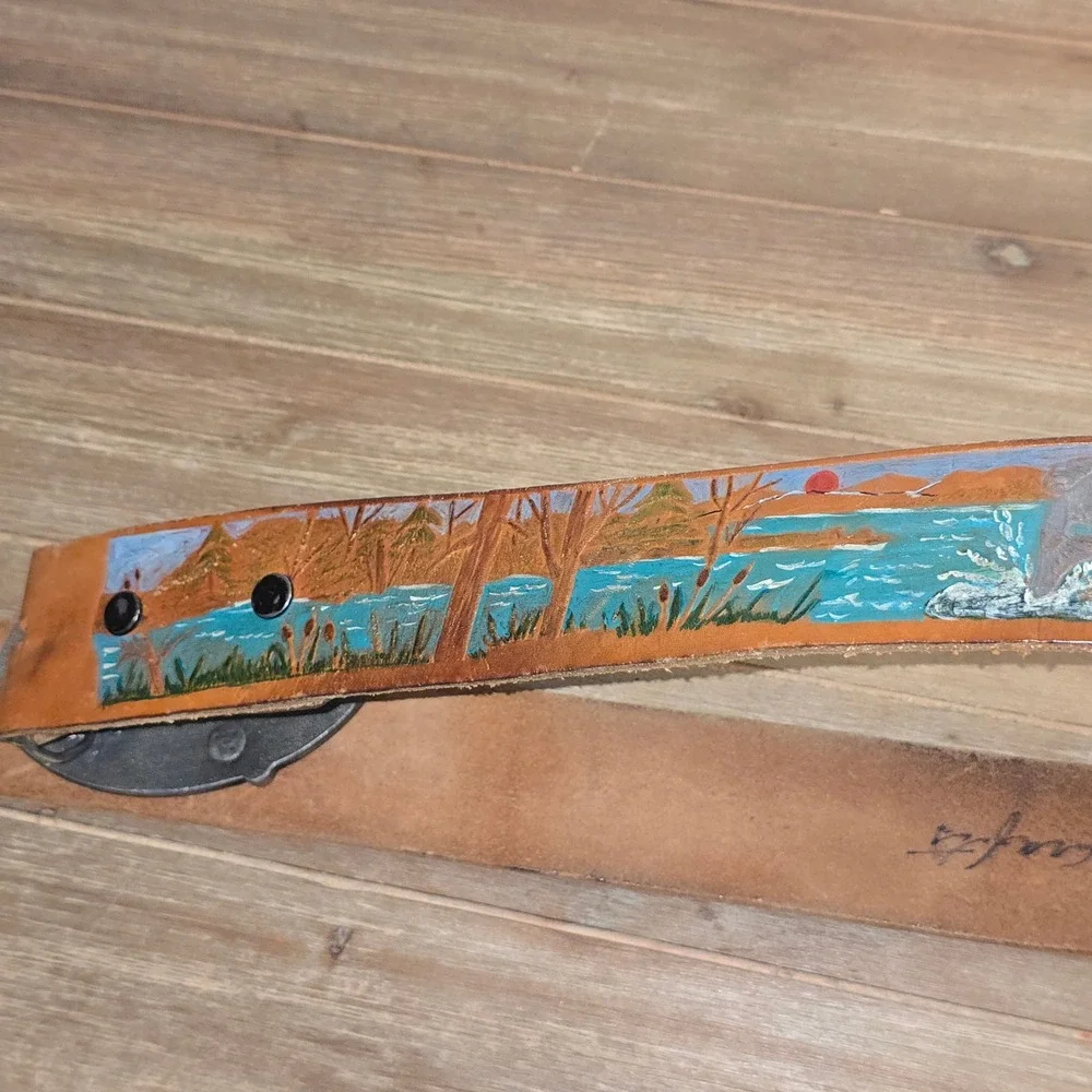 Vintage 1977 Bergamot Brass Works Bass Fishing Belt Hand Painted Leather USA